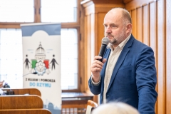 22.07.2025 Spotkanie z młodzieżą przed wyjazdem na pielgrzymkę do Rzymu - fot. Szymon Zdziebło / www.tarantoga.pl