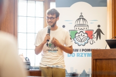 22.07.2025 Spotkanie z młodzieżą przed wyjazdem na pielgrzymkę do Rzymu - fot. Szymon Zdziebło / www.tarantoga.pl