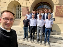 35cdf9d2-fb77-4192-a496-fecce183e6fd