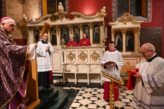 KANONIK KATEDRALNY10