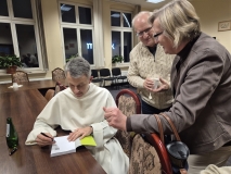 af4975f6-3b00-448a-9179-8bc70bb8bea3