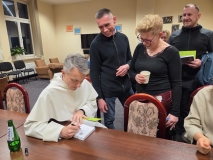 eea5d5aa-9f54-47bc-8360-0ccc0266039e