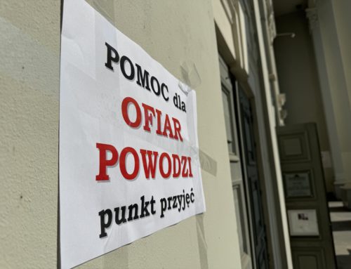 Wciąż płynie pomoc dla powodzian