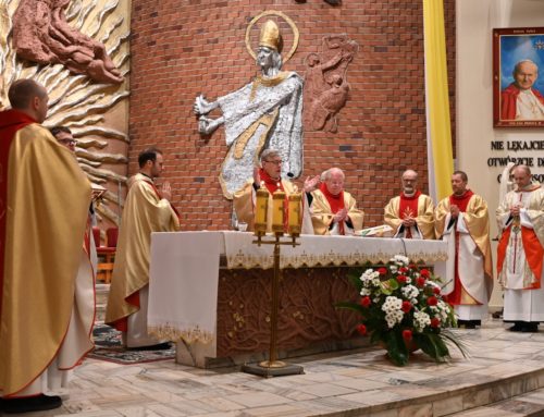 Trwa dziękczynna sztafeta modlitwy za diecezję oraz o nowe powołania