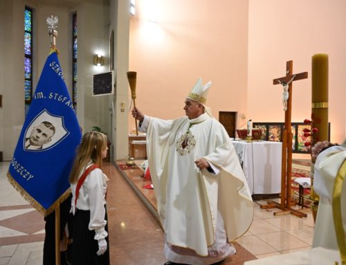 Bp Krzysztof Włodarczyk do niepełnosprawnych: sakrament chrztu świętego jest taką pieczęcią, jak dowód osobisty