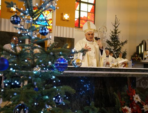 Bp Krzysztof Włodarczyk: jesteśmy zaproszeni, by przyprowadzać innych z mglistych obrzeży