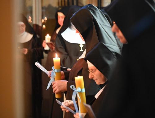 Mniszki Klaryski od Wieczystej Adoracji odnowiły śluby