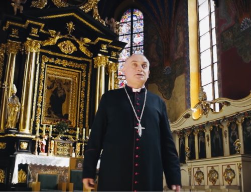 Bp Krzysztof Włodarczyk: przy Chrystusie nie ma beznadziei, smutku, ciemności