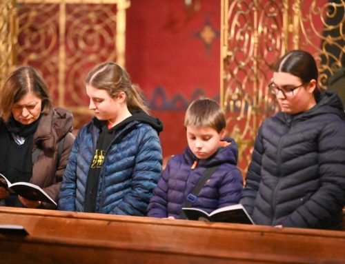 „Otrzymujemy rozum, wolność, możemy wybierać” – Nieszpory Adwentowe w bydgoskiej katedrze