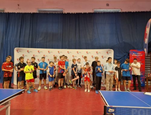 „Mikołajkowy” turniej tenisa stołowego LSO