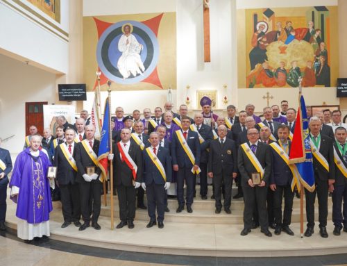 Bp Krzysztof Włodarczyk do Rycerzy Kolumba: świat po prostu potrzebuje takich „facetów”