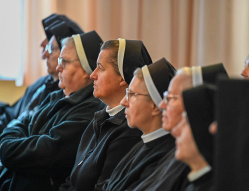 „Tożsamość dojrzewa w drodze” – o synodzie, misji i prawdzie o sobie mówiły kobiety życia konsekrowanego