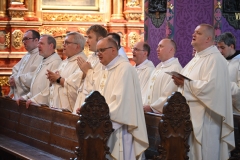 LITURGIŚCI MSZA I JUTRZNIA2