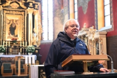 LITURGIŚCI MSZA I JUTRZNIA23