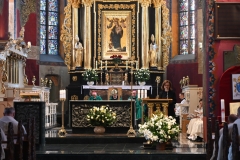LITURGIŚCI MSZA I JUTRZNIA8