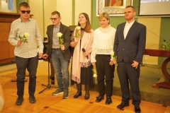 BIAŁA LASKA42