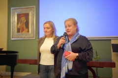 BIAŁA LASKA44