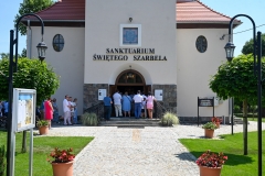 SANKTUARIUM ŚW. SZARBELA43